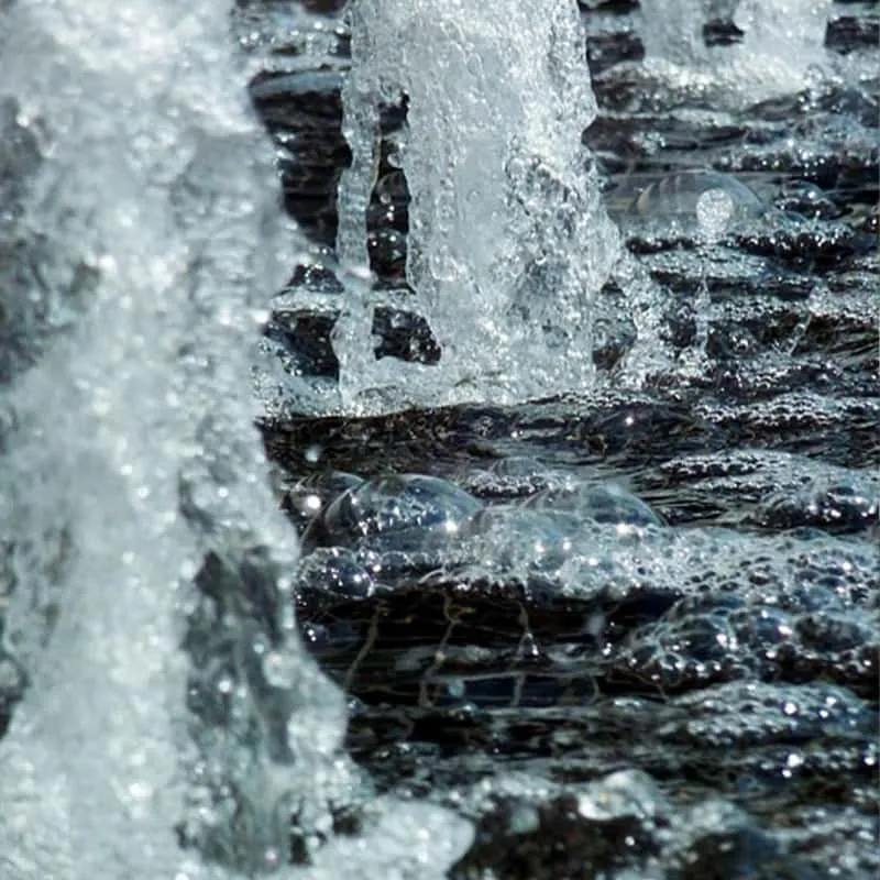 The tap water at home turns green or yellow? Teach you how to completely solve the problem of water tank pollution